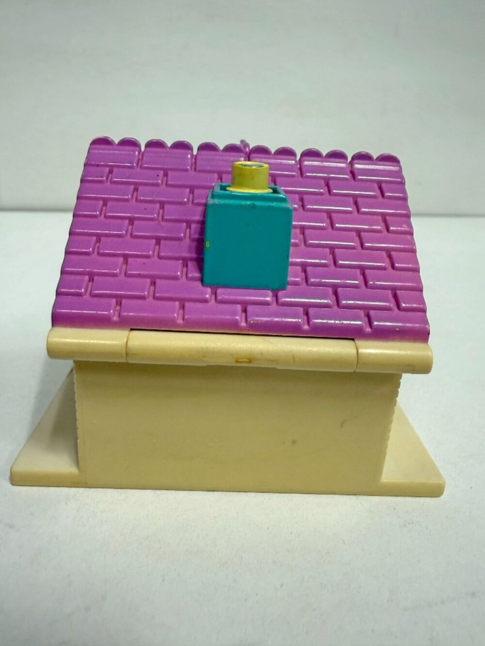 Vintage Polly Pocket Cozy Cottage - Picture 6 of 14